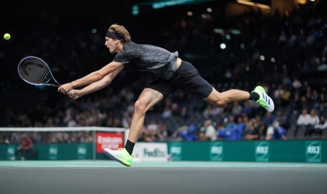 兹维列夫一场胜利达两成就 半决赛将战梅德维德夫