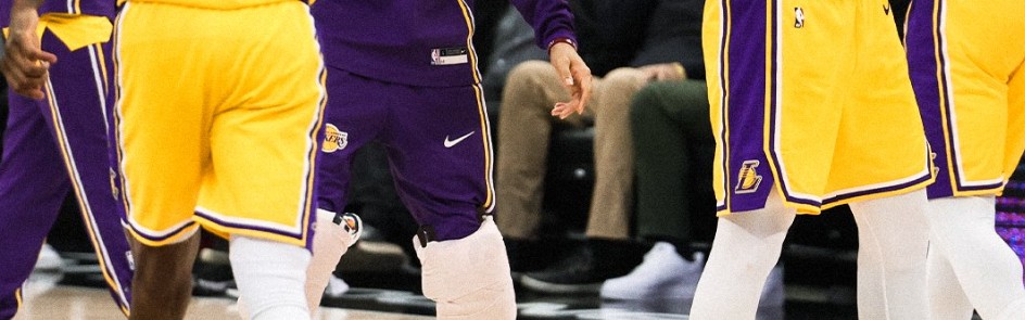 kaiyun.com-三节40分末节仅2分！东皇42+8+7+4断吞里程悲 三分+防守差到极致