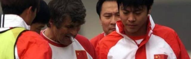 天津队前队长成津门虎助教：带替补热身也并不简单