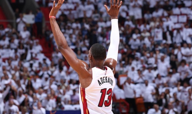 开云-韦德：人们想象中的83分该是暴扣&amp;干拔&amp;各种高难度 而不是43罚球